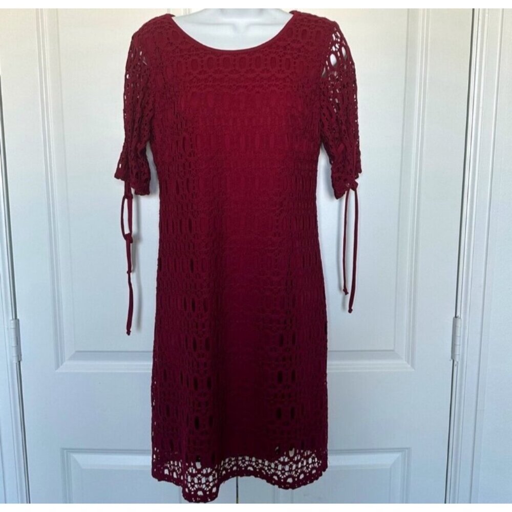 Petite 6 Burgundy Crochet Lace Dress By Established 1962 - Picture 3 of 10